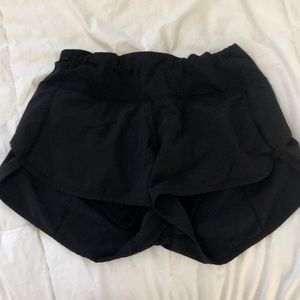 Lululemon speed up short 2.5”